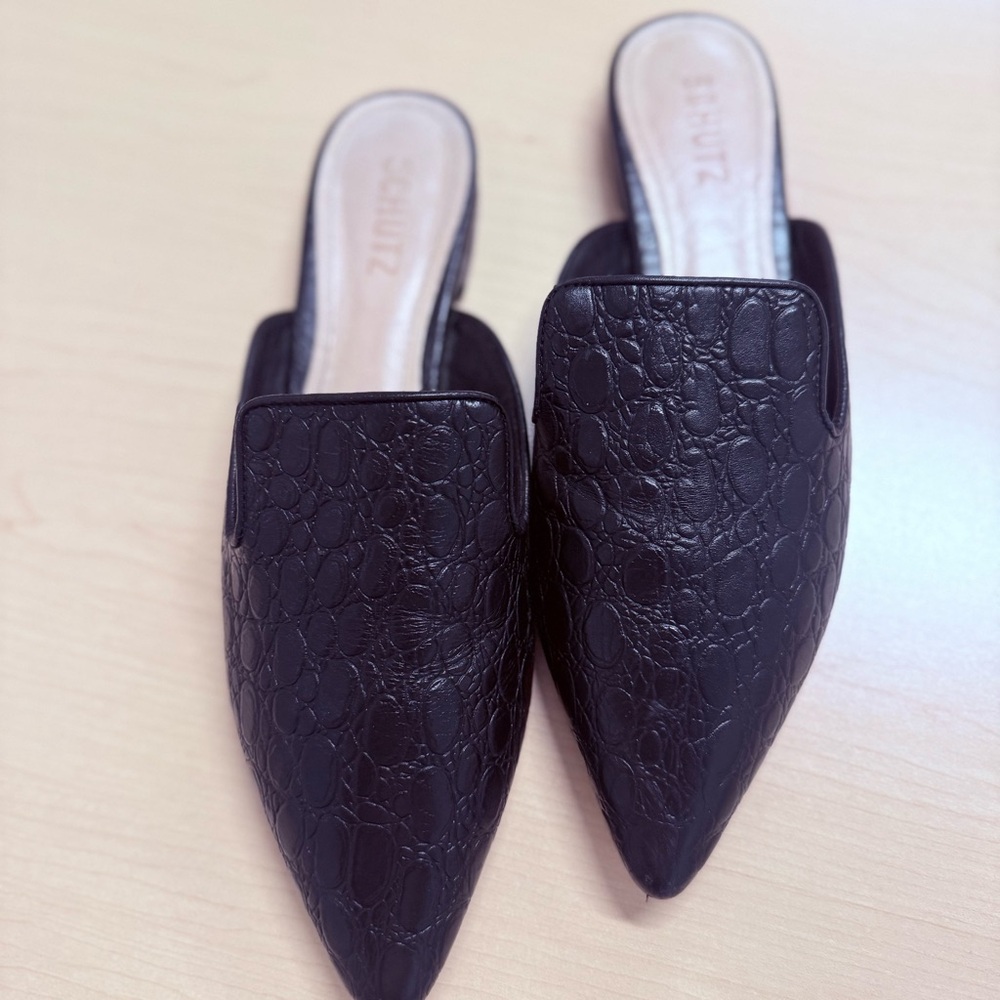 SCHUTZ Tracy Black Croc-Embossed Leather Pointed Slip-On Mules size 10